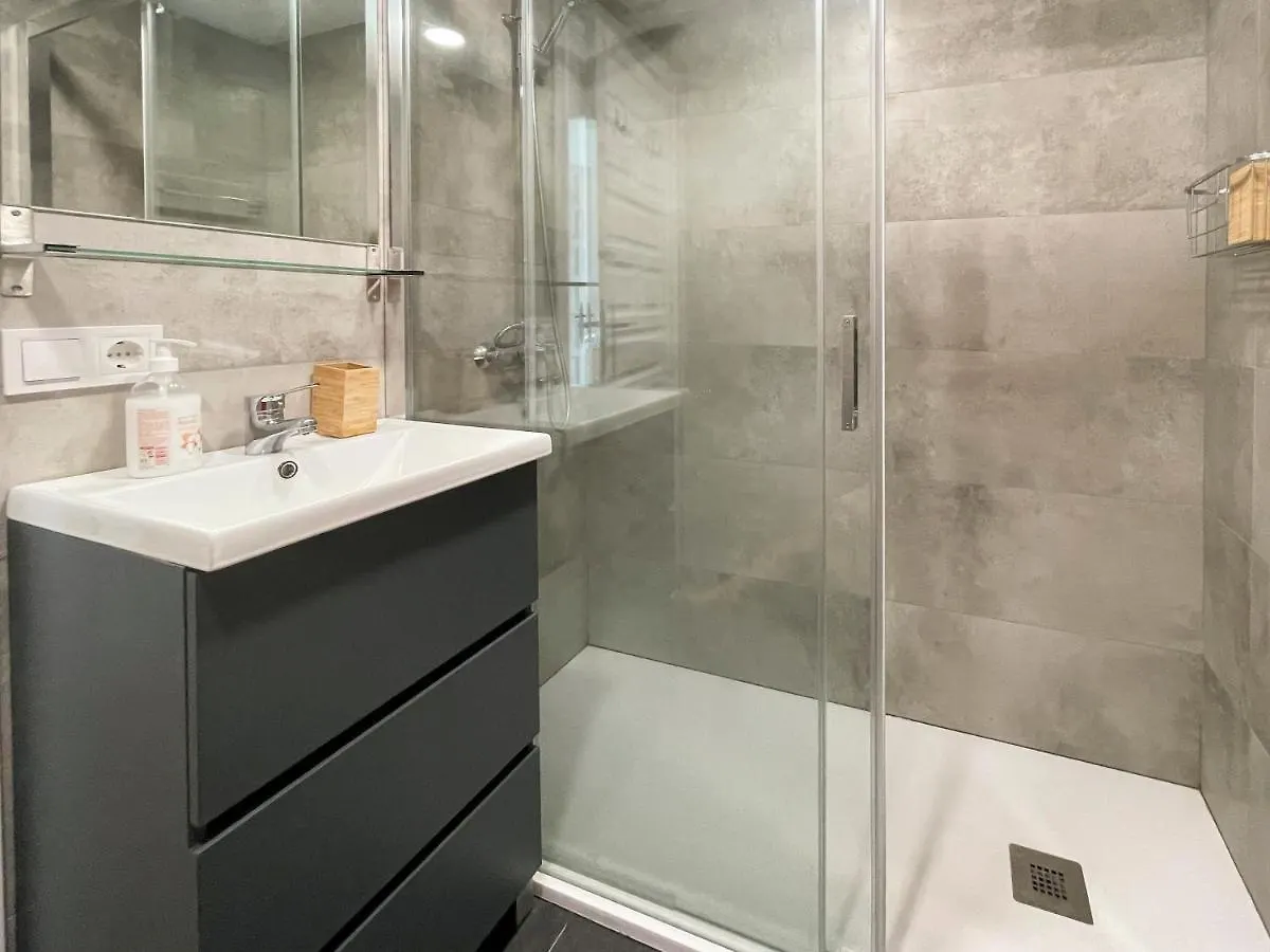 Oasis-Real-Apartment Beautiful Modern Apartment With Pool And Near The Beach Benalmadena