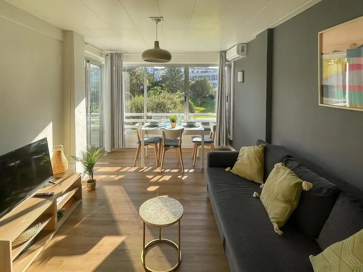 Oasis-Real-Apartment Beautiful Modern Apartment With Pool And Near The Beach Benalmadena Spain