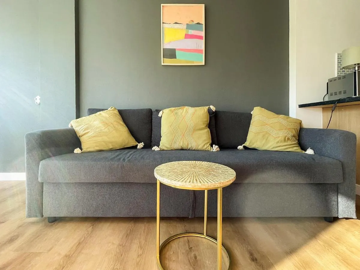 Oasis-Real-Apartment Beautiful Modern Apartment With Pool And Near The Beach Benalmadena